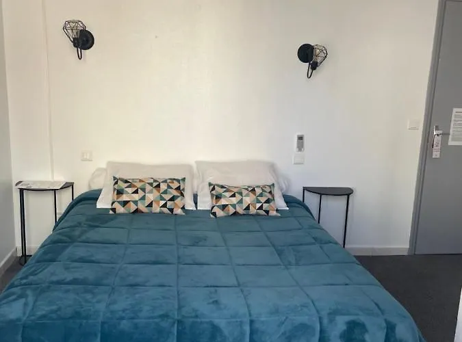 Ezz'hotel 호텔 카네트