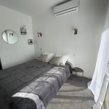 Ξενοδοχείο Ezz'hotel Canet-en-Roussillon