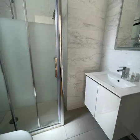 Ezz'hotel Hotel