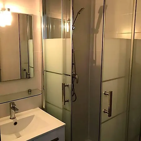 Ezz'hotel * Canet-en-Roussillon